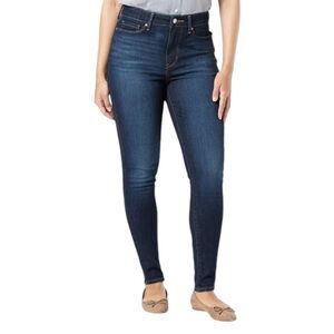 Levi’s Strauss Totally Shaping Women’s Jeans Size 8
